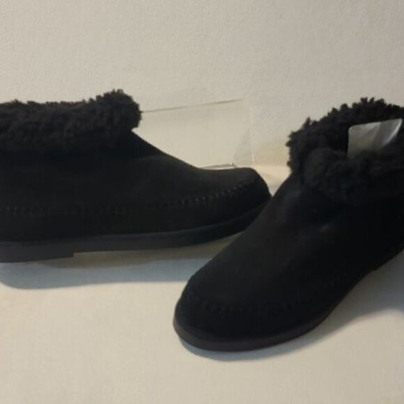 Steve Madden Tommy Black Suede Wool Lining Booties - Picture 4 of 11